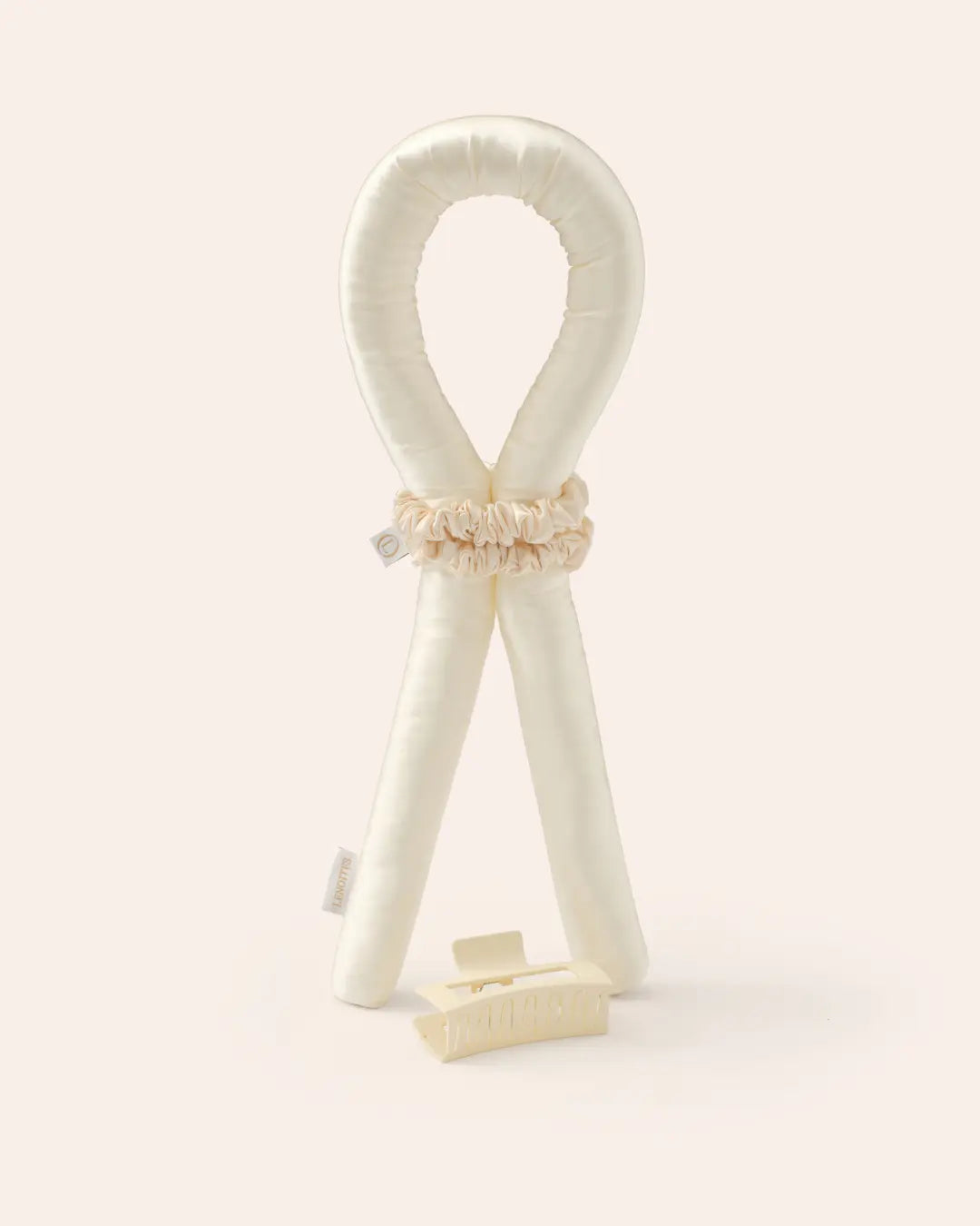 Heatless Curls in Mulberry Silk – Effortless, Heat-Free Curls