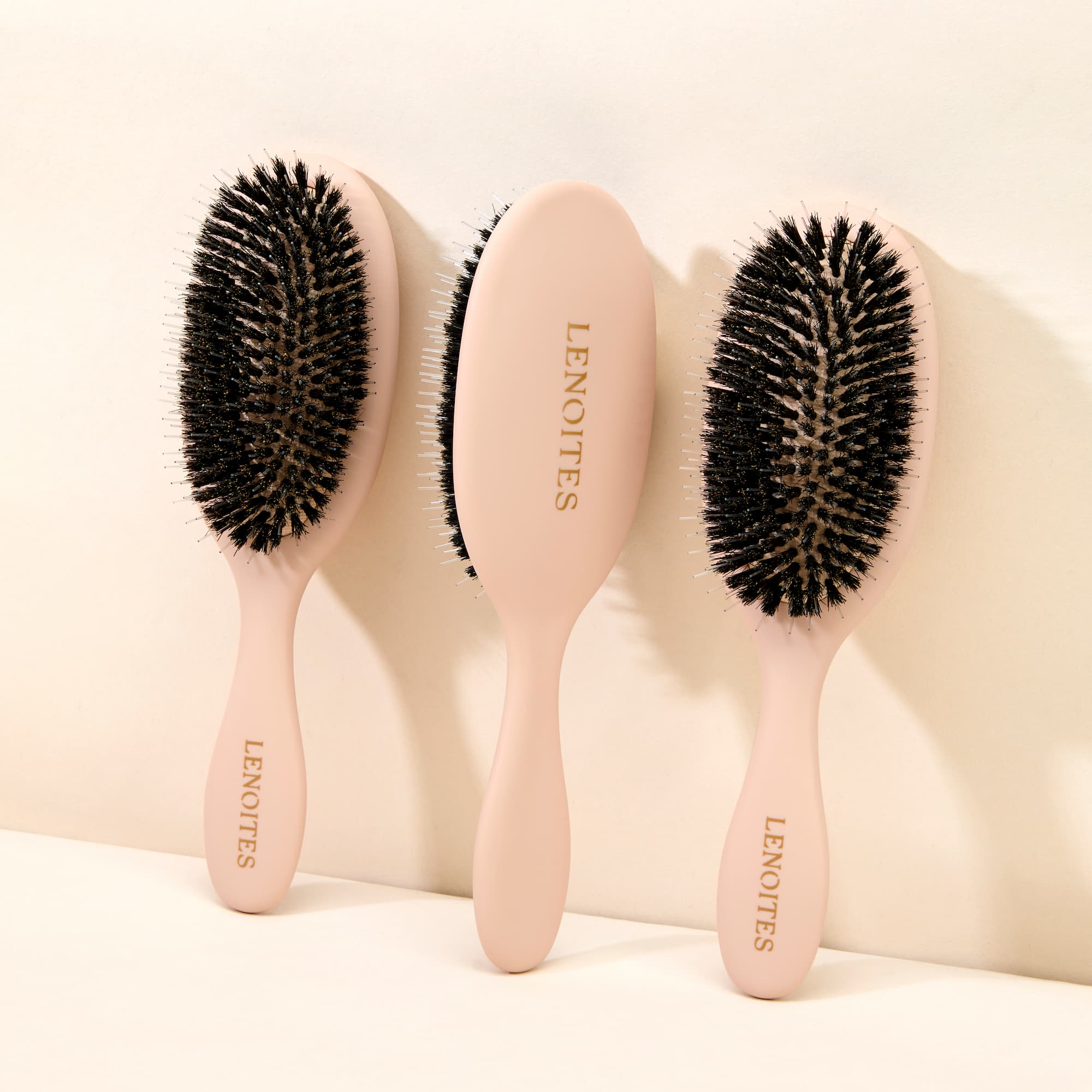 Hair Brush Wild Boar with pouch and cleaner tool, Blush